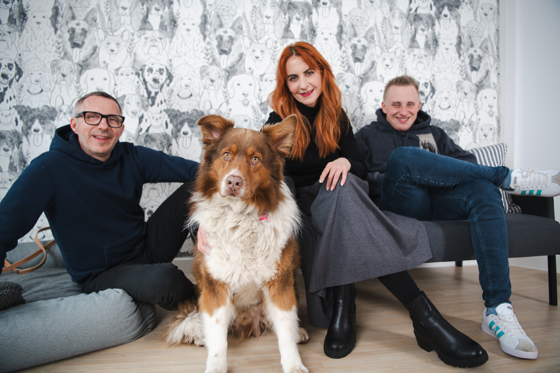 Team des Hundefriseurs Balthasar & Co. in Kassel mit gepflegtem Hund